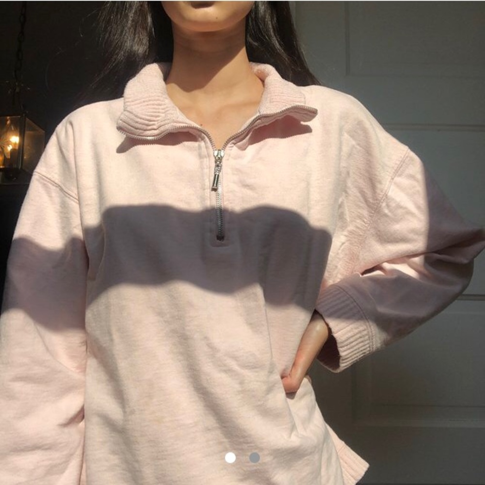 pastel pink zip pullover🌸
